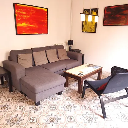 Apartmán Spacious Aptmt Close To Pl Universidad And Pl Catalunya, 2,5 Bedrooms, Balcony, Heating, Elevator Min 31 Nights Barcelona